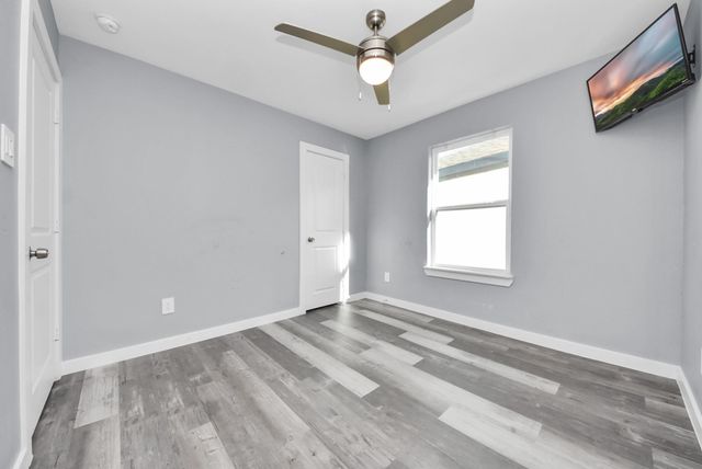 618 Maple Way A, Houston, TX 77015