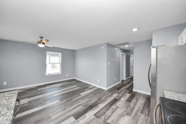 618 Maple Way A, Houston, TX 77015