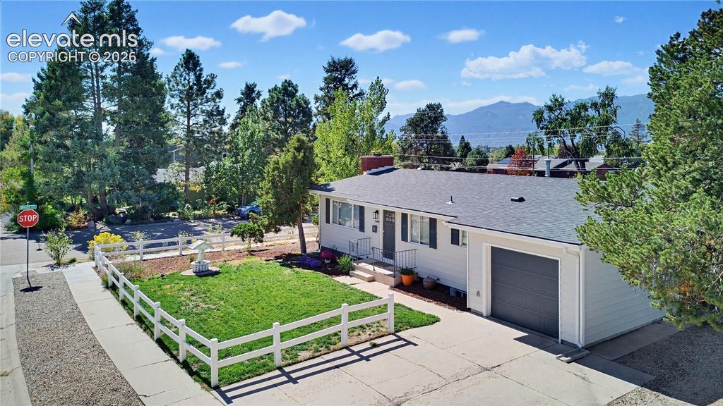 2004 Trent Avenue, Colorado Springs, CO 80909 — photo 2