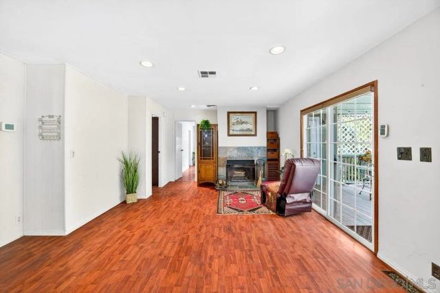 8975 Lawrence Welk Dr SPC 451 451, Escondido, CA 92026