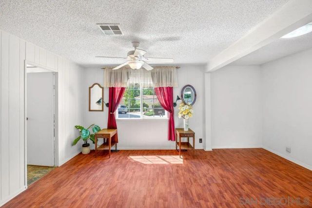 8975 Lawrence Welk Dr SPC 451 451, Escondido, CA 92026