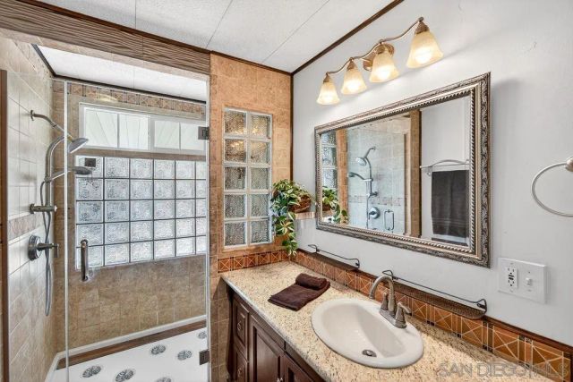 8975 Lawrence Welk Dr SPC 451 451, Escondido, CA 92026