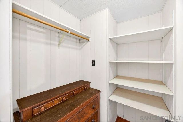 8975 Lawrence Welk Dr SPC 451 451, Escondido, CA 92026