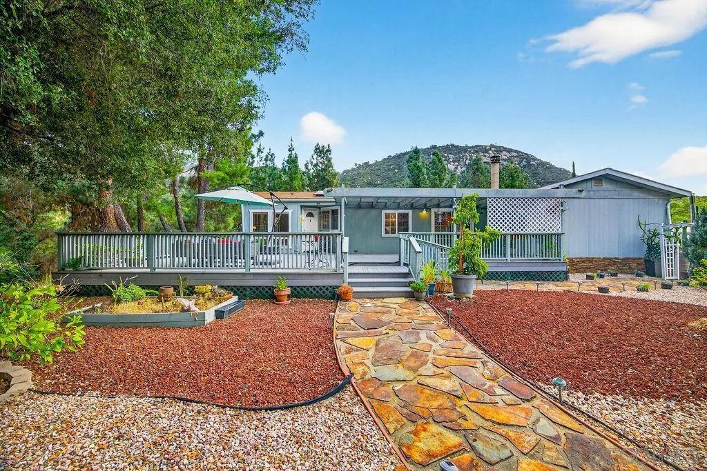 8975 Lawrence Welk Dr SPC 451 451, Escondido, CA 92026