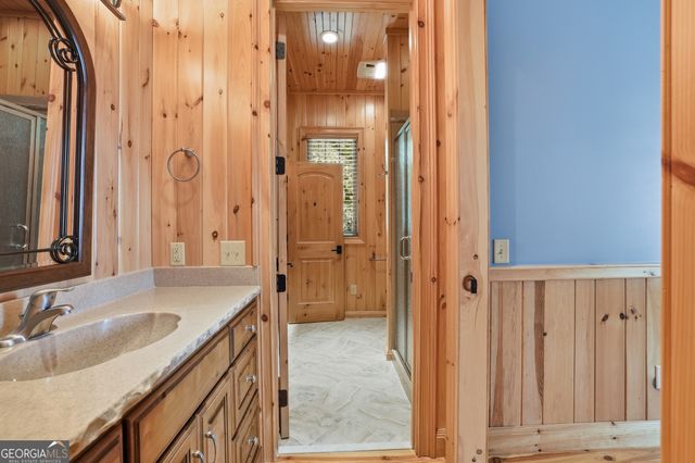95 Marshall Lane, Tiger, GA 30576