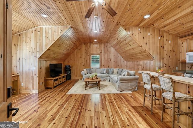 95 Marshall Lane, Tiger, GA 30576