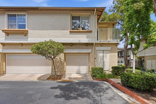 9625 W Canyon Terrace 2, San Diego, CA 92123