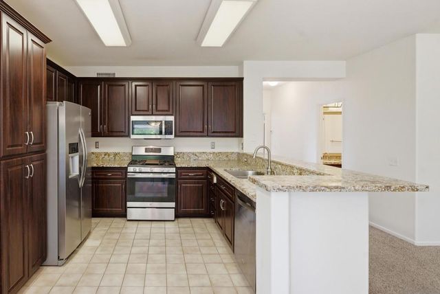 9625 W Canyon Terrace 2, San Diego, CA 92123
