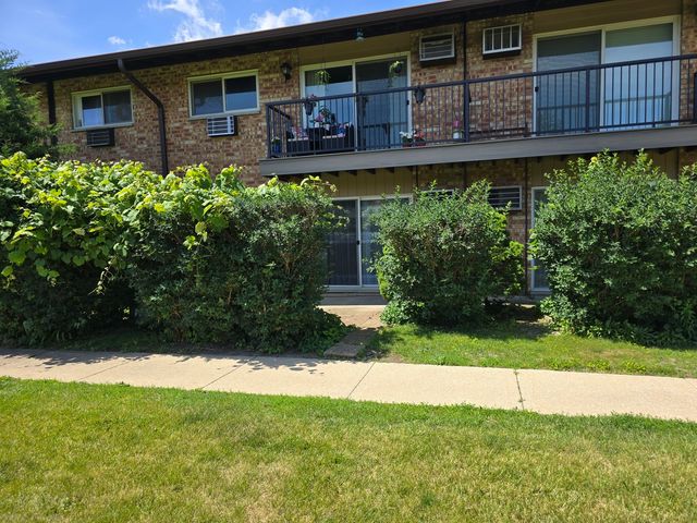 836 E OLD WILLOW Road 109, Prospect Heights, IL 60070