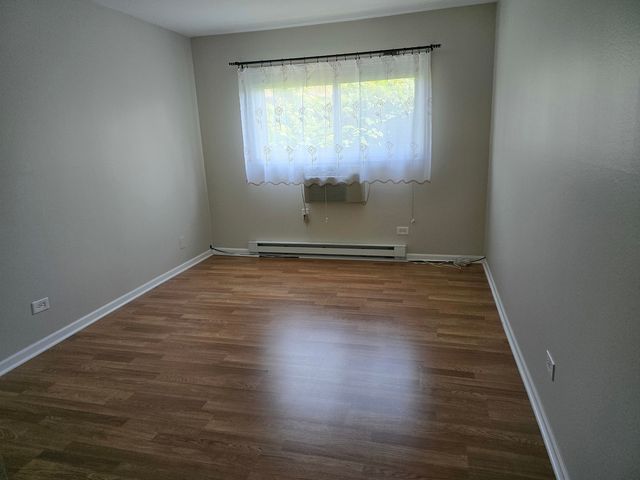 836 E OLD WILLOW Road 109, Prospect Heights, IL 60070