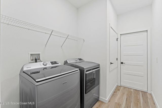 790 Haryestor Avenue SW, Palm Bay, FL 32908