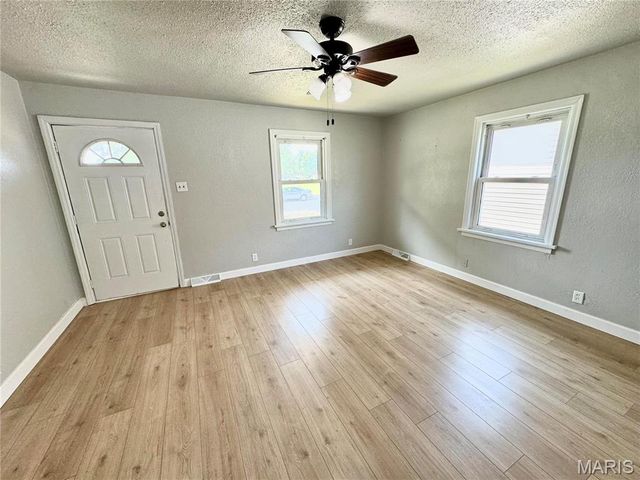 2445 Jerden Avenue, Granite City, IL 62040