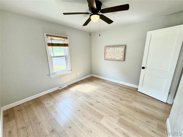 2445 Jerden Avenue, Granite City, IL 62040