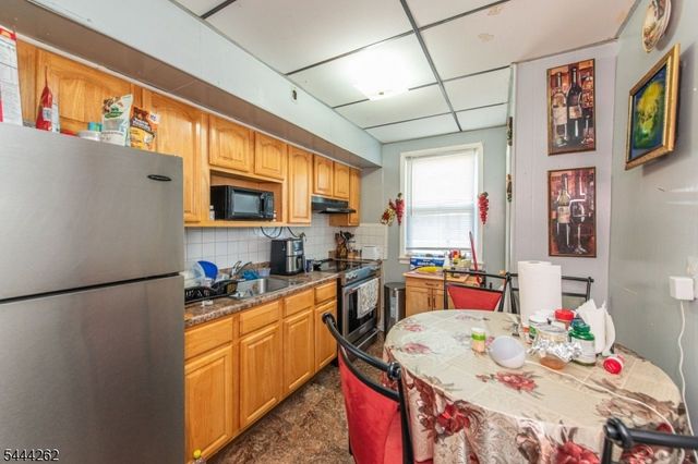 1029 E 19Th St, Paterson City, NJ 07501