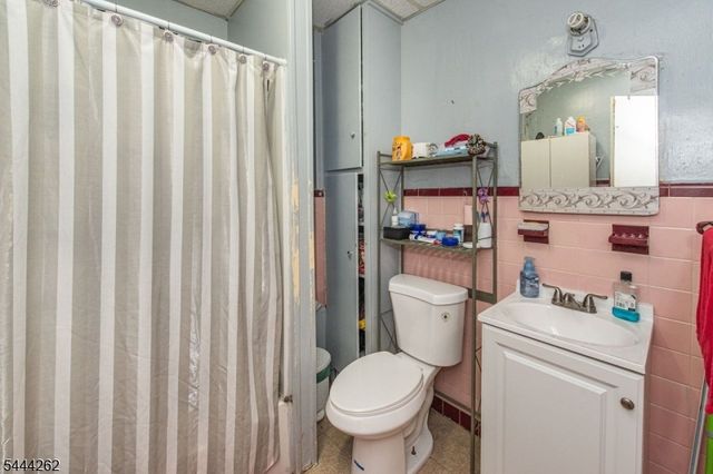 1029 E 19Th St, Paterson City, NJ 07501