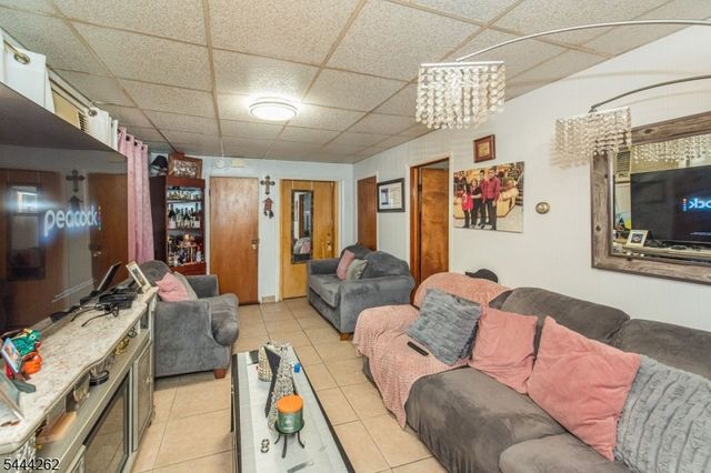 1029 E 19Th St, Paterson City, NJ 07501