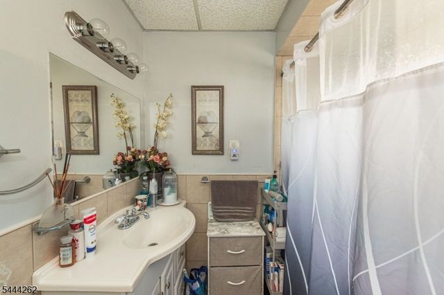 1029 E 19Th St, Paterson City, NJ 07501