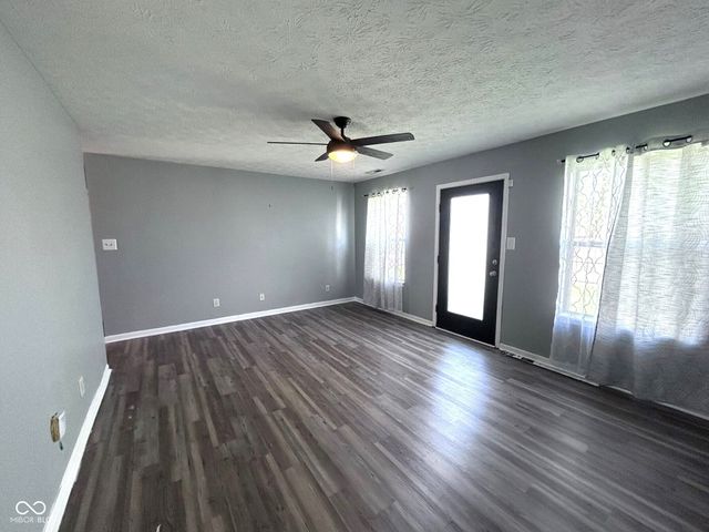 4195 Knollwood Court, Franklin, IN 46131