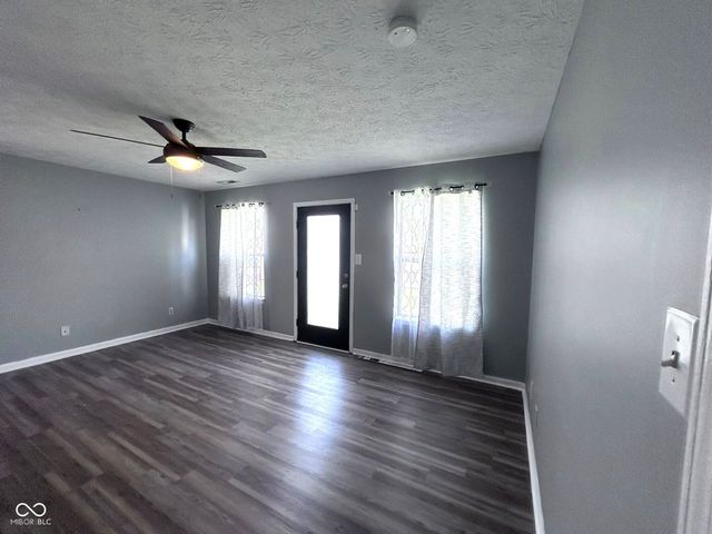 4195 Knollwood Court, Franklin, IN 46131