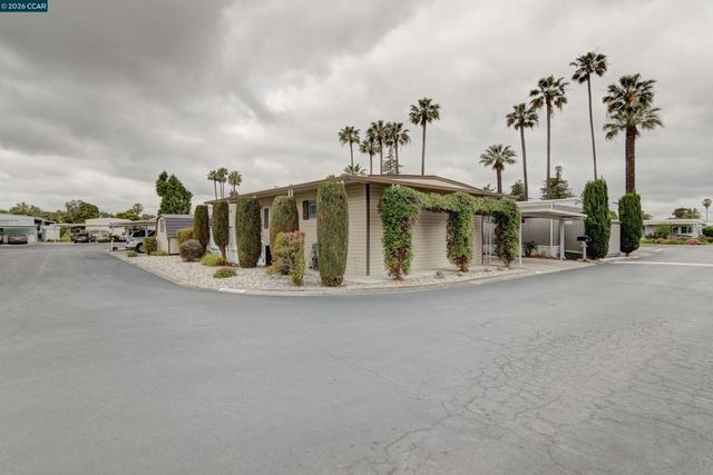 2287 Dalis Dr, Concord, CA 94520