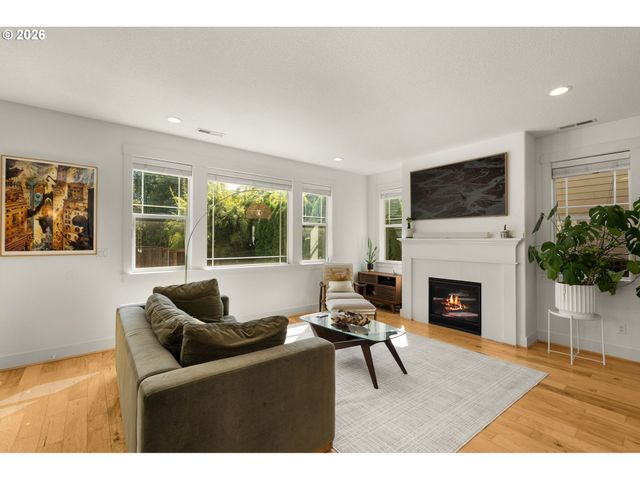 10060 Sw FOXTROT Ter, Beaverton, OR 97008