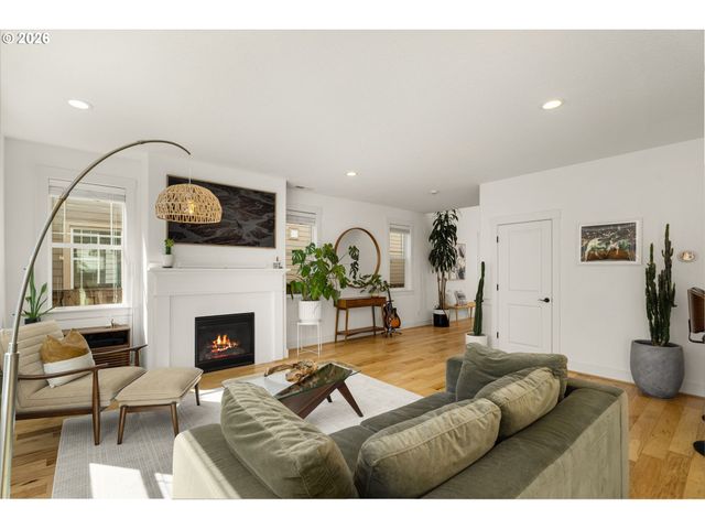 10060 Sw FOXTROT Ter, Beaverton, OR 97008