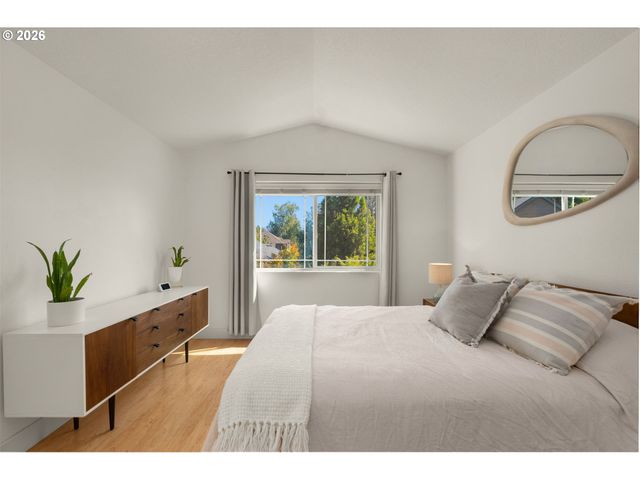 10060 Sw FOXTROT Ter, Beaverton, OR 97008