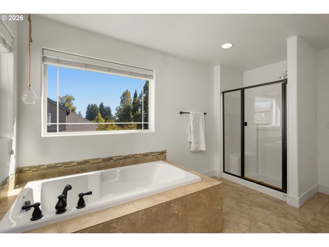 10060 Sw FOXTROT Ter, Beaverton, OR 97008