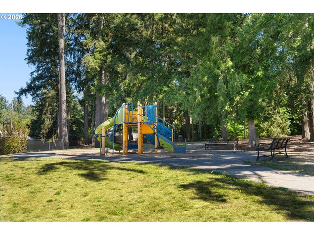 10060 Sw FOXTROT Ter, Beaverton, OR 97008