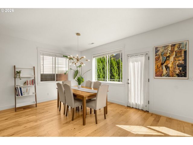 10060 Sw FOXTROT Ter, Beaverton, OR 97008