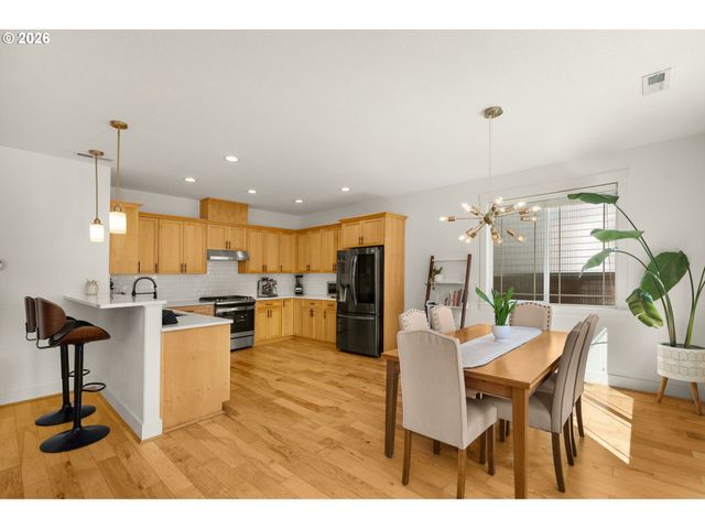 10060 Sw FOXTROT Ter, Beaverton, OR 97008