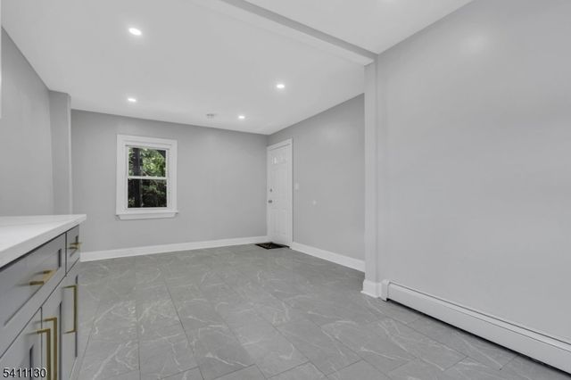 553 S Orange Ave, Newark City, NJ 07103