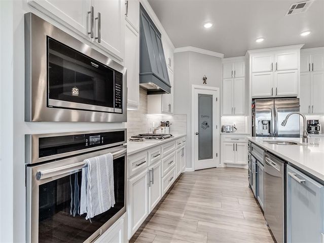 7270 Avondale Lane, Piedmont, OK 73078