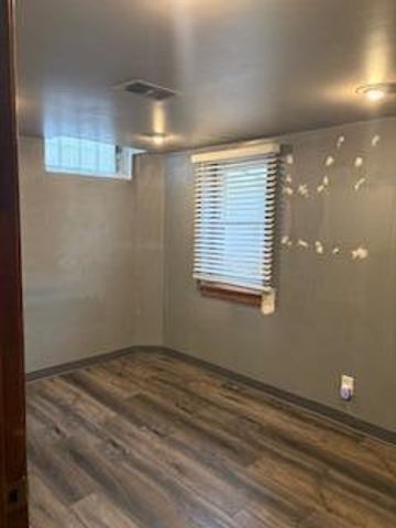 1484 Sherwood Court, Dearborn, MI 48124