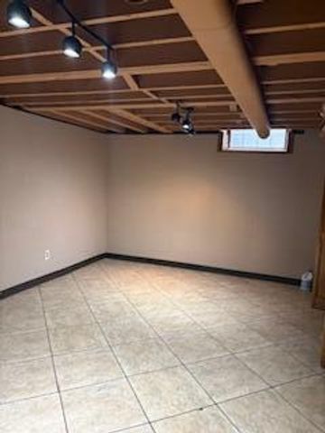 1484 Sherwood Court, Dearborn, MI 48124