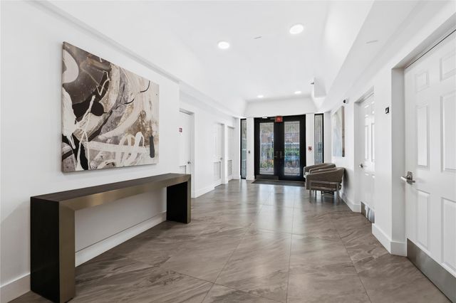 17031 Boca Club Boulevard 085A, Boca Raton, FL 33487