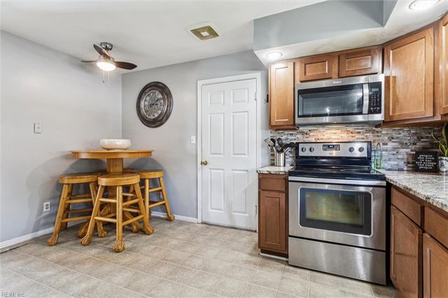 2929 Hilton AVE, Chesapeake, VA 23324