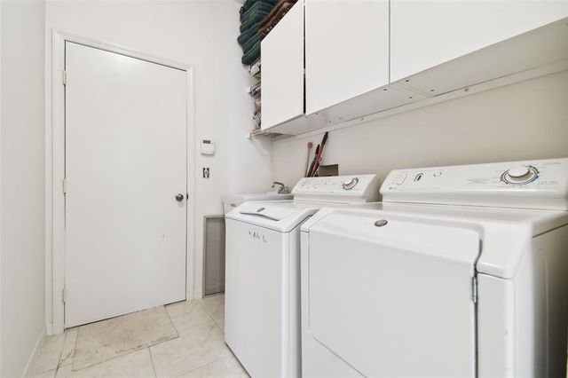 1411 CLEARGLADES DRIVE, Wesley Chapel, FL 33543