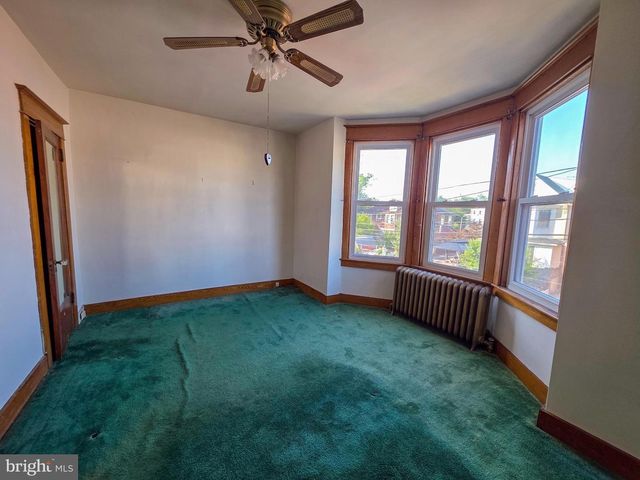 333 SANGER ST E, Philadelphia, PA 19120