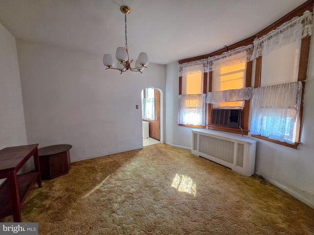 333 SANGER ST E, Philadelphia, PA 19120