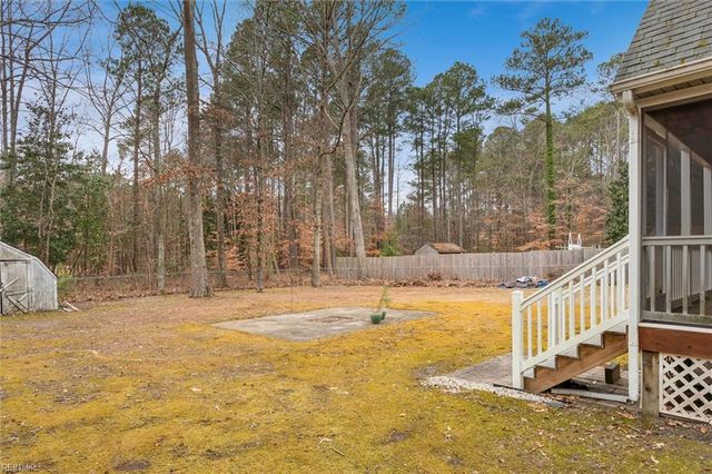 5212 Hickory Fork RD, Gloucester, VA 23061