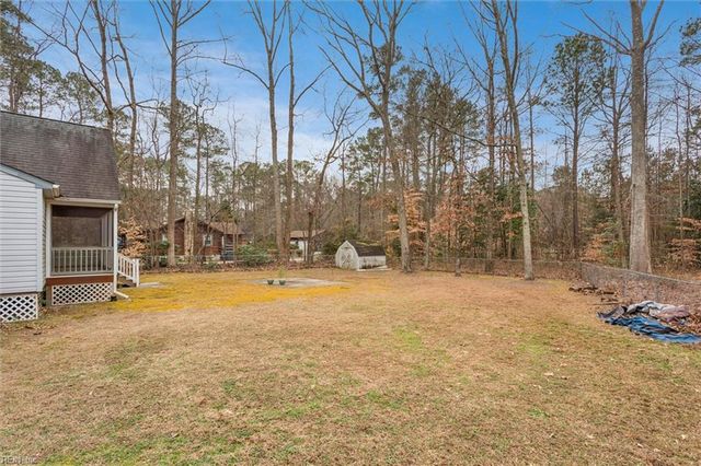 5212 Hickory Fork RD, Gloucester, VA 23061