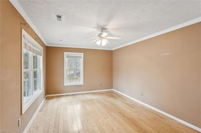 5212 Hickory Fork RD, Gloucester, VA 23061