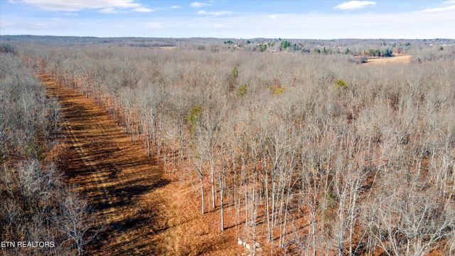 1149 Off Stanley Hood Rd, Crossville, TN 38571
