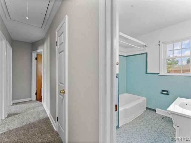 3301 Warsaw Ave, Hopewell, VA 23860