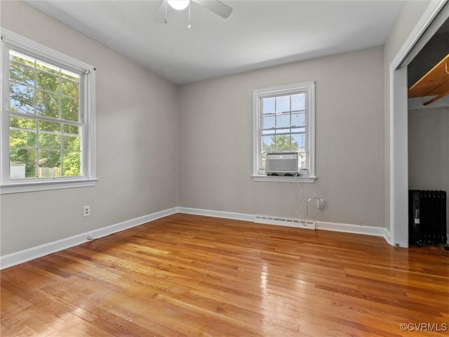 3301 Warsaw Ave, Hopewell, VA 23860
