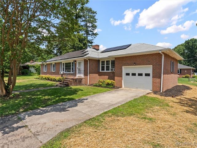3301 Warsaw Ave, Hopewell, VA 23860