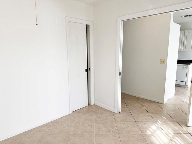 13745 Flora Place, Unit C, Delray Beach, FL 33484