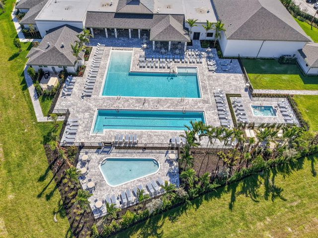 13745 Flora Place, Unit C, Delray Beach, FL 33484