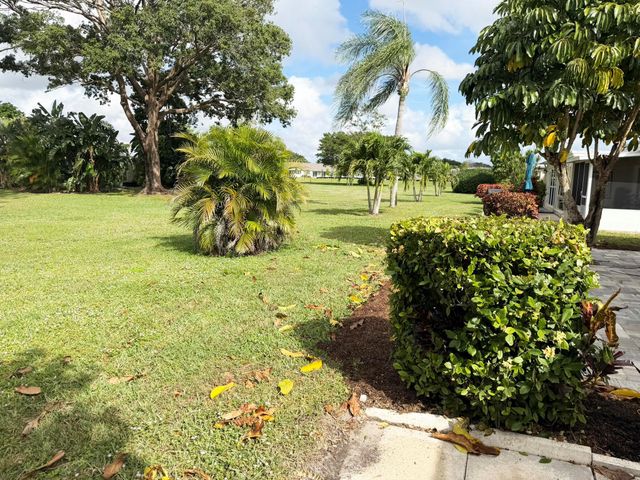 13745 Flora Place, Unit C, Delray Beach, FL 33484